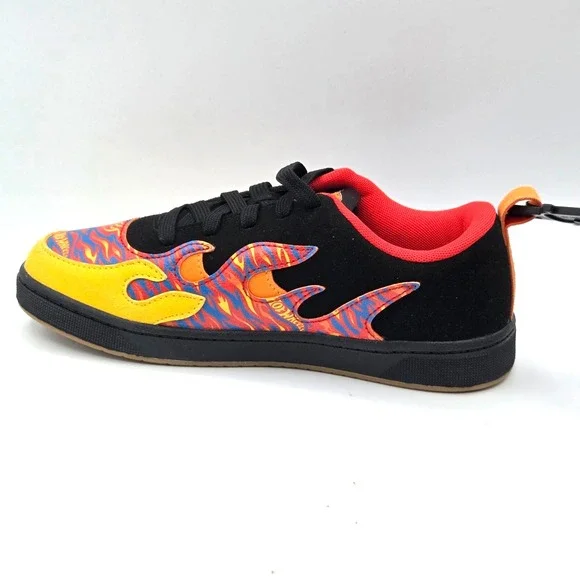 AIRWALK Hot Wheels Boys Flame Sneakers Black Red Yellow Blue Size 5 NEW with TAG - Picture 2 of 7